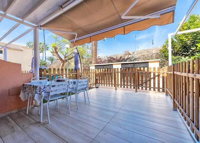 En Campo Internacional * 马斯帕洛马斯